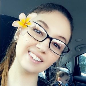 Meet your Posher, Bree